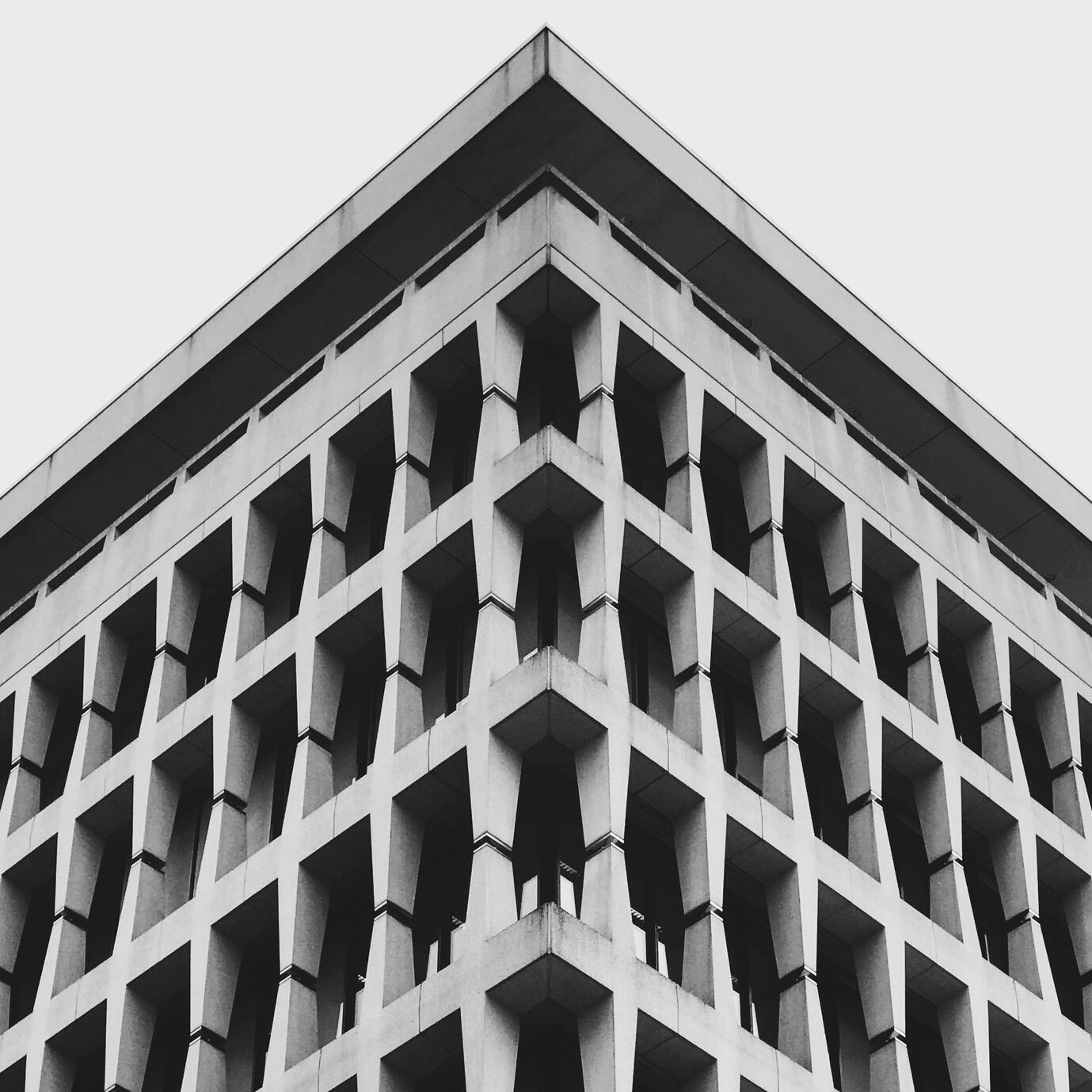 Monochrome Minimal 8, 2022. Peter Preis. MIME: image/jpeg, Token: FA2, Storage: IPFS, Contract: KT1...