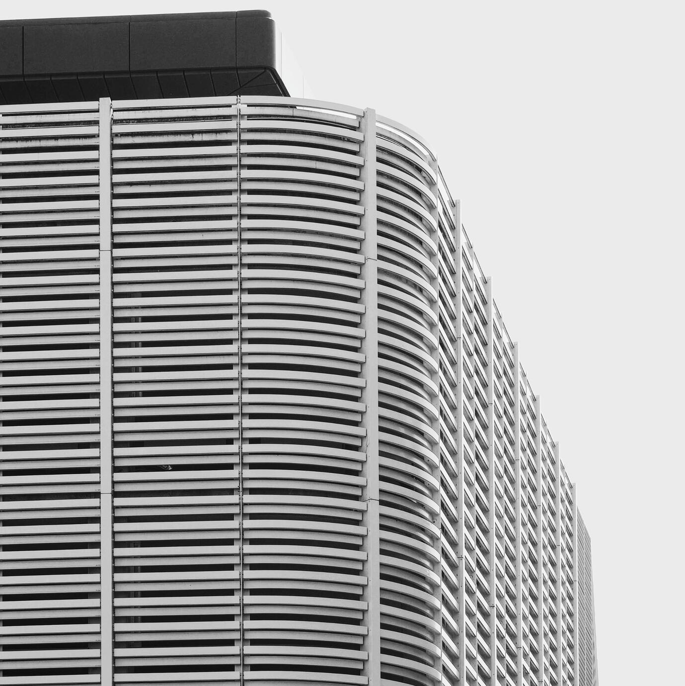 Monochrome Minimal 2, 2022. Peter Preis. MIME: image/jpeg, Token: FA2, Storage: IPFS, Contract: KT1...