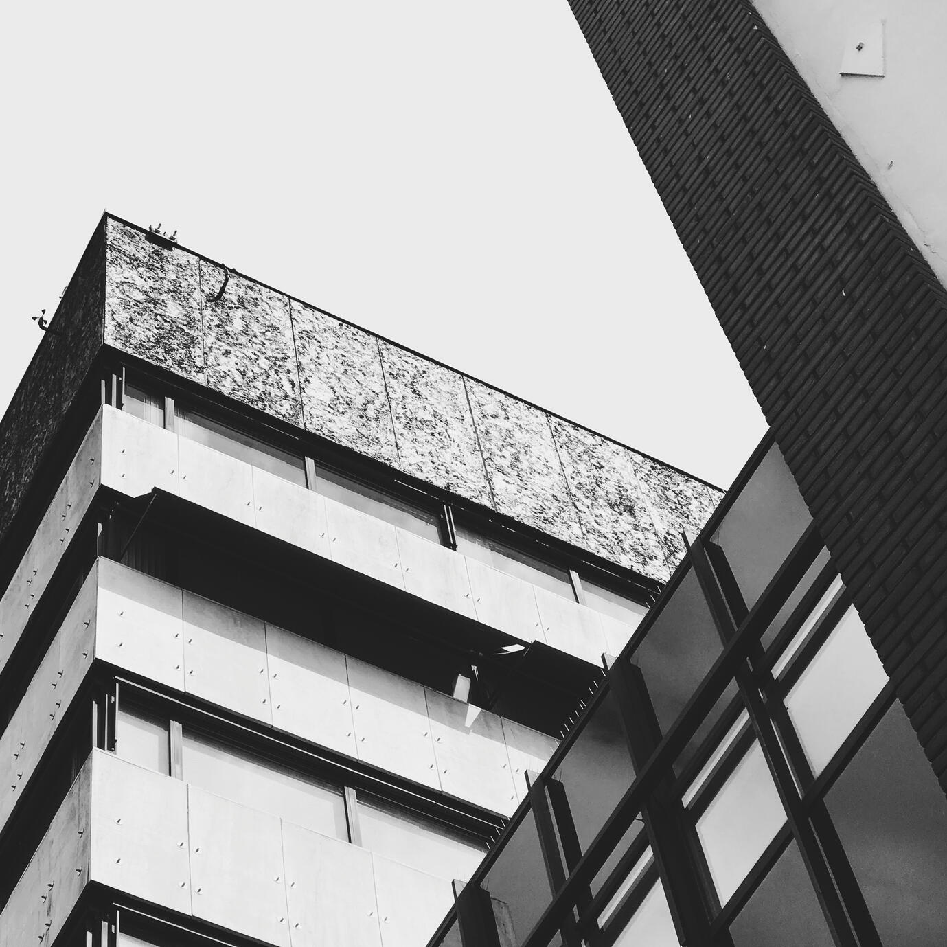 Monochrome Minimal 9, 2022. Peter Preis. MIME: image/jpeg, Token: FA2, Storage: IPFS, Contract: KT1...